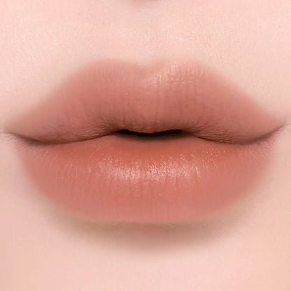Two-in-One Velvet & Gloss Lip Tint — Matte & Shine in One Swipe